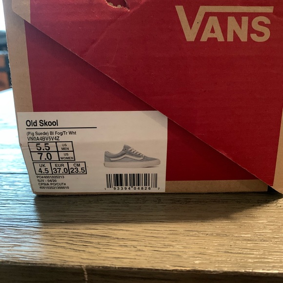 Women’s Suede Vans - Picture 3 of 5